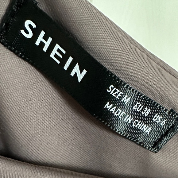 SHEIN Shapewear Bodysuit - Picture 6 of 6